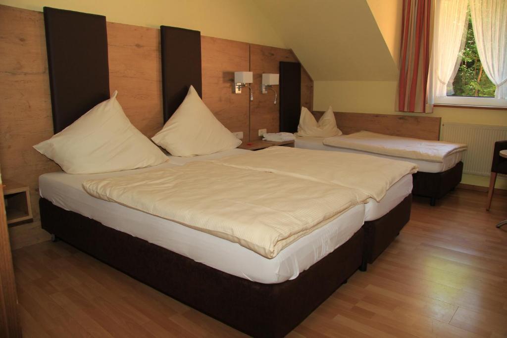 Waldhotel Albachmuehle Mit Albacher Stuben Wasserliesch Номер фото